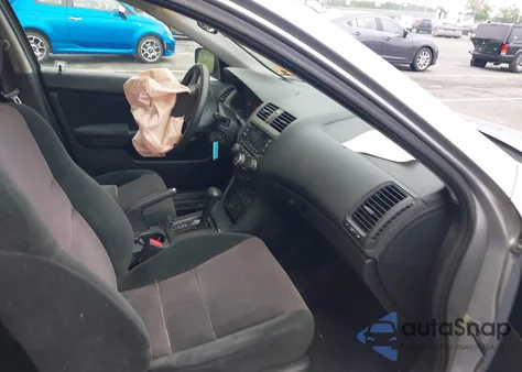 2004 Honda Accord 2.4 Lx z USA, uszkodzony, nr VIN 1HGCM56354A055237